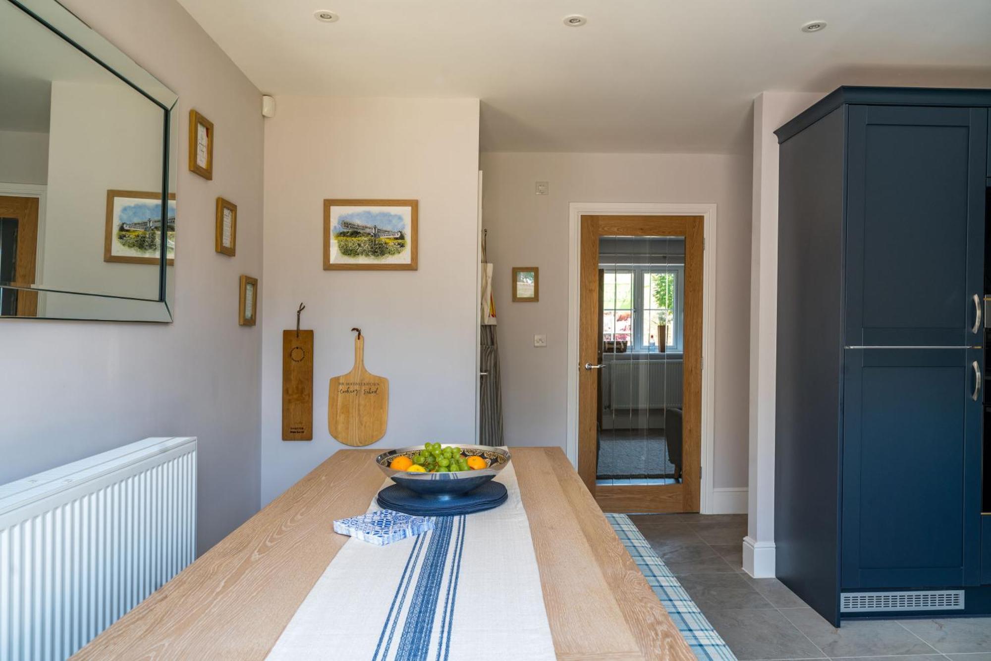 Fleming Cottage - Contemporary Cotswold Home Upper Rissington Exterior photo